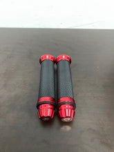 REVOROAR Motorcycle Bike Handle Bar Hand Grips For Harley XL Road King Softail Custom